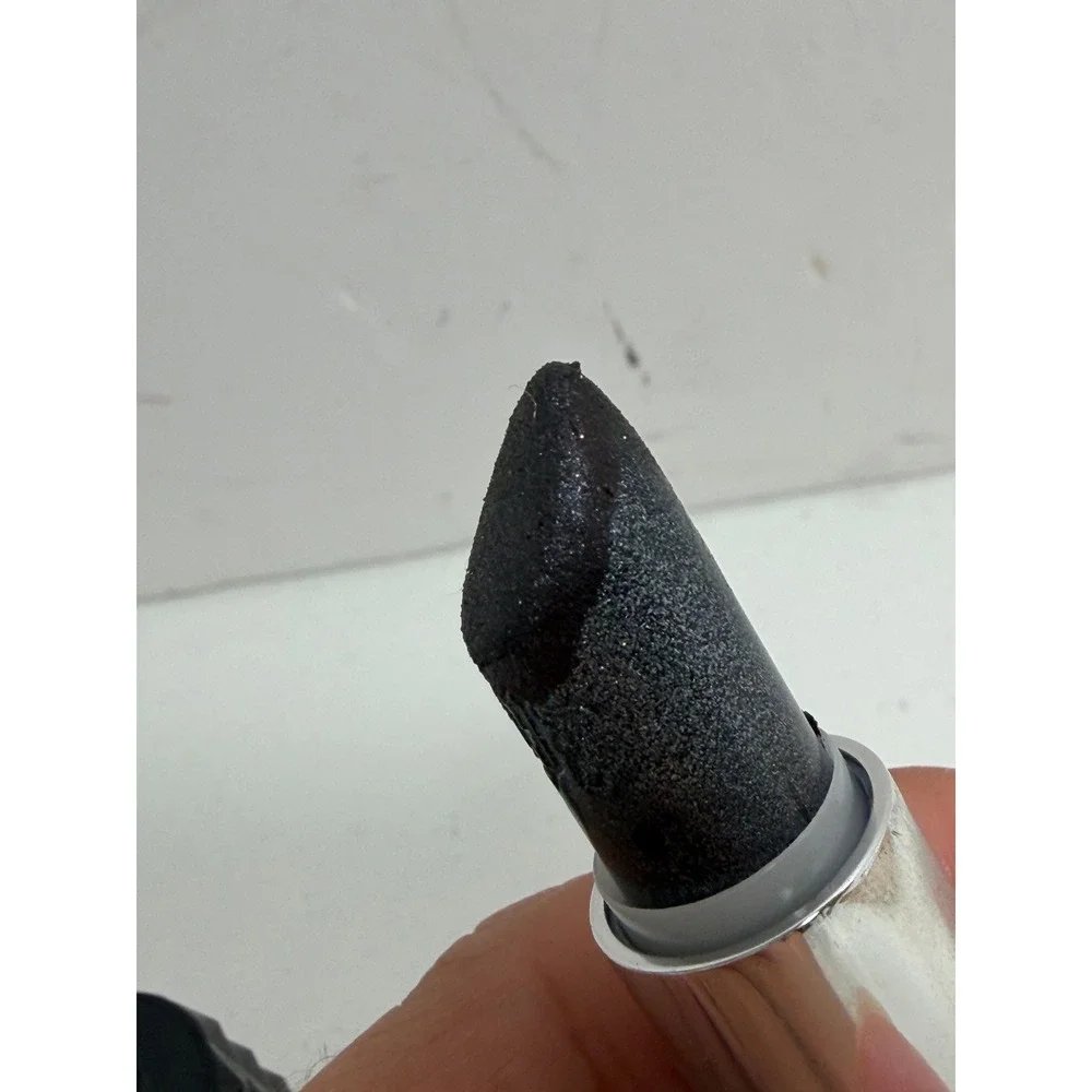 Kat Von D Studded Kiss Lipstick NaYeon Gunmetal Black Shimmer 3.0g Italy‎